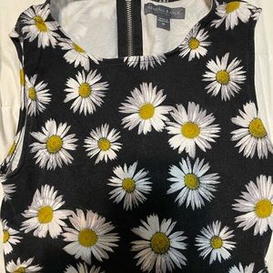 Kendal and Kylie crop top